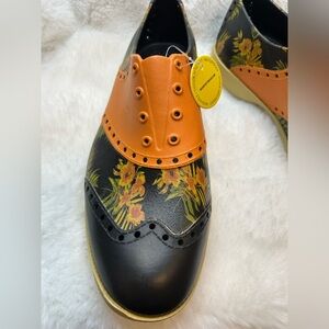 Biion Unisex Orange and Black Floral Oxford Molded Golf Shoes
